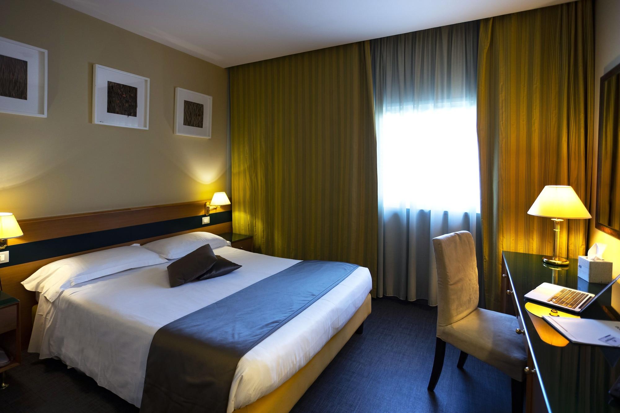 Bv Hotel Oly Рим Экстерьер фото
