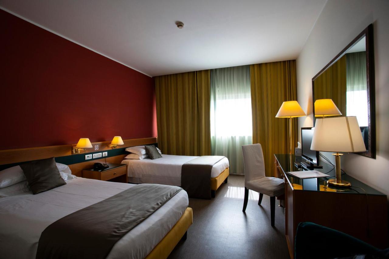 Bv Hotel Oly Рим Экстерьер фото